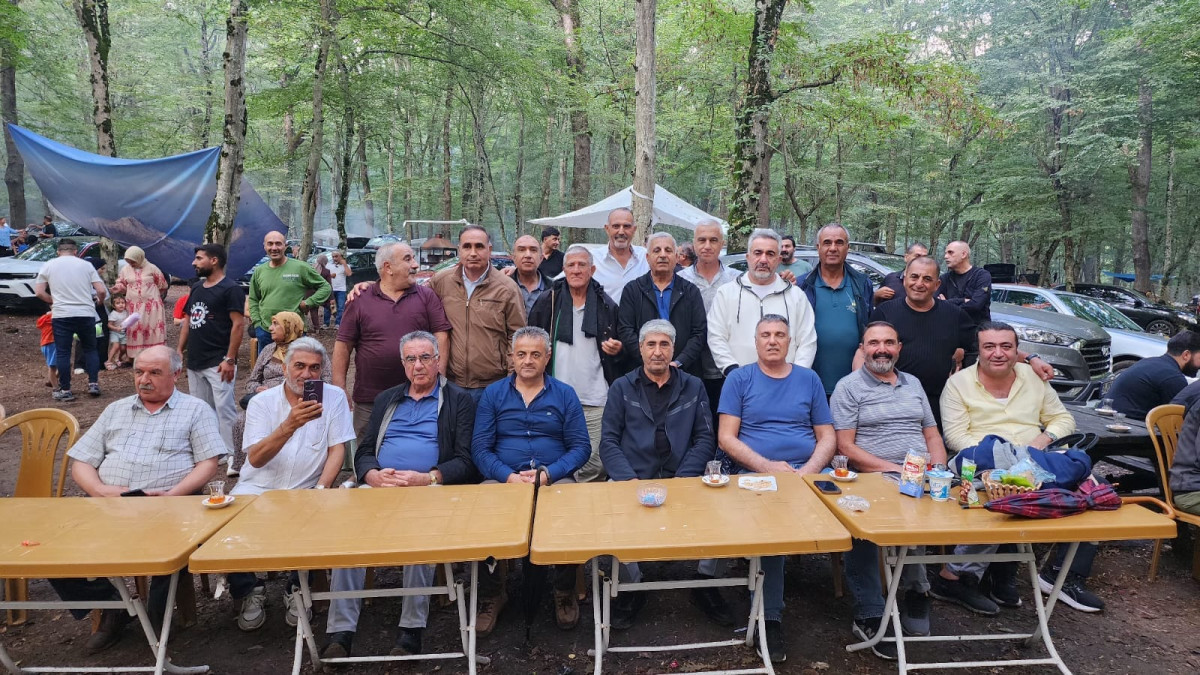 BAY-DER BELGRAT ORMANINDA DOĞUBAYAZITLILARIN GELENEKSEL PİKNİK BULUŞMASINI 