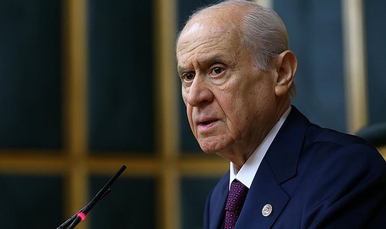 Devlet Bahçeli kürsüde 'Öcalan' çağrısını yineledi