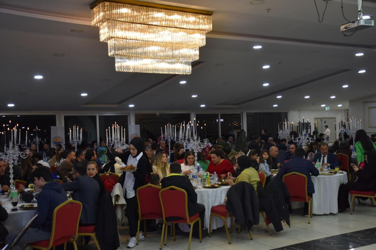 Gemlik Belediyesi'nden öğretmenlere özel gece